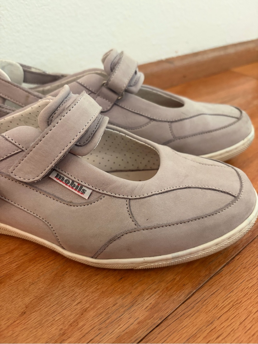 Mephisto Mobils Mary Jane Sneakers with Velcro Strap - Picture 2 of 9